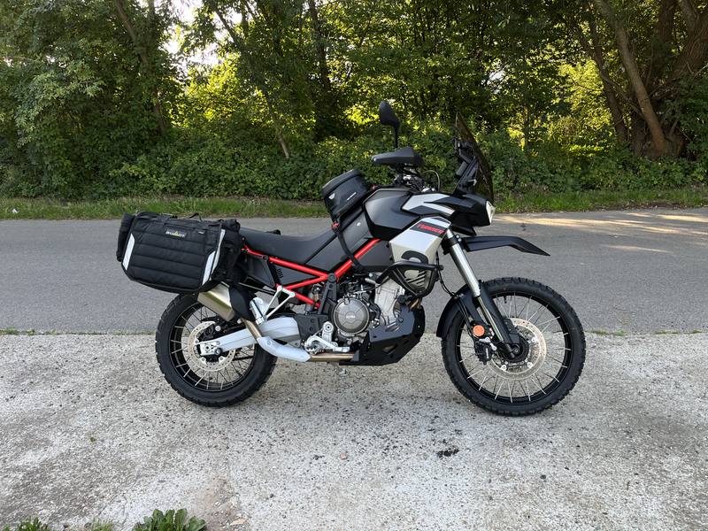 Aprilia Tuareg 660 — 2