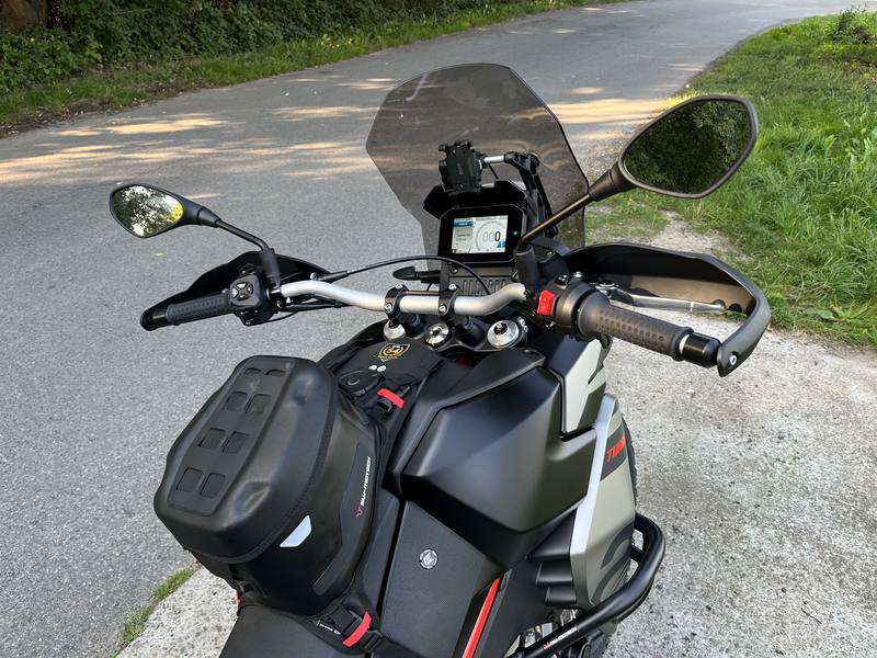 Aprilia Tuareg 660 — 8